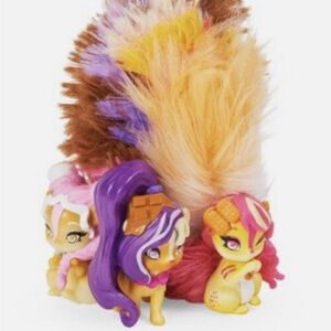 Whiffies 3 pack of Colorful scented Figurines with Fluffy Tails